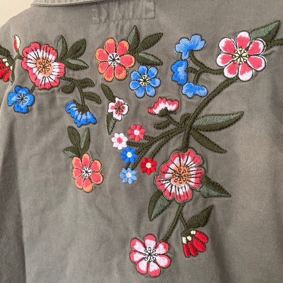 Super Cute H&M Embroidered Military Jacket - Picture 3 of 4